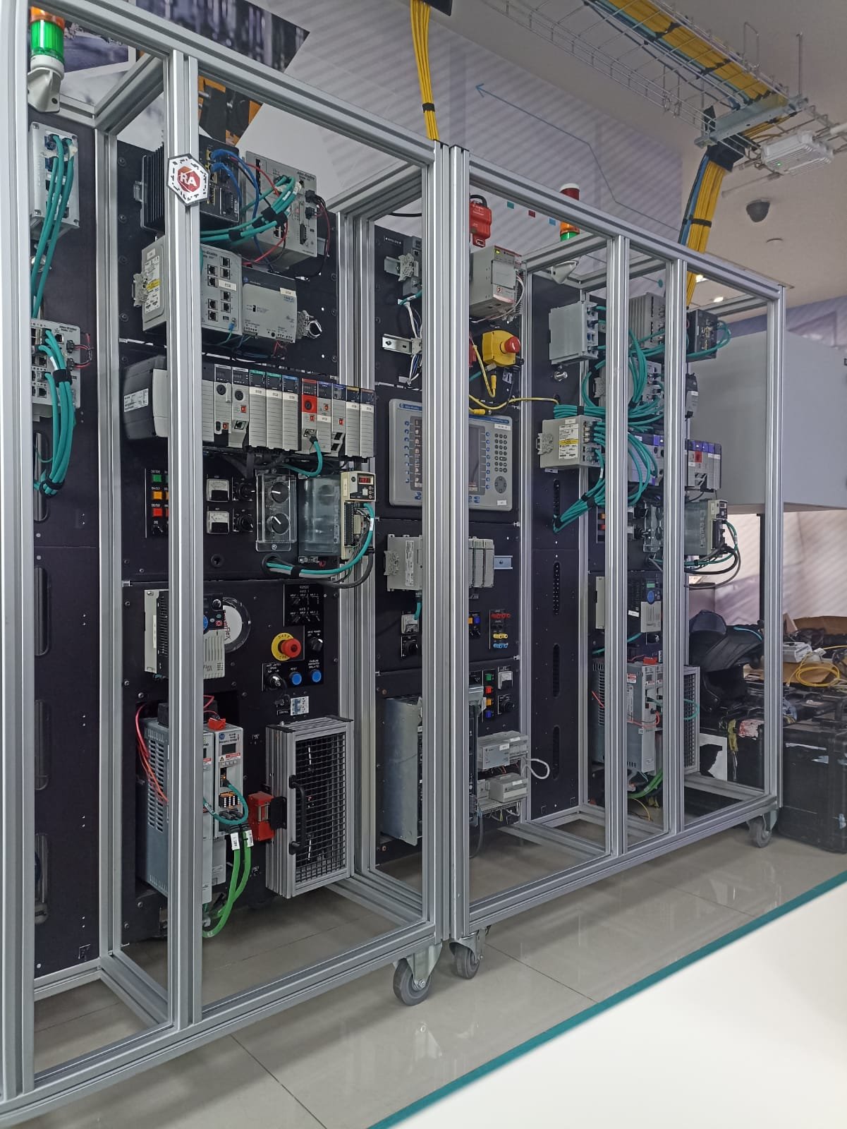 PLCs y sistemas de control
